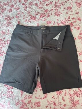 Merrell Women’s Grey Performance Shorts, Size 14
